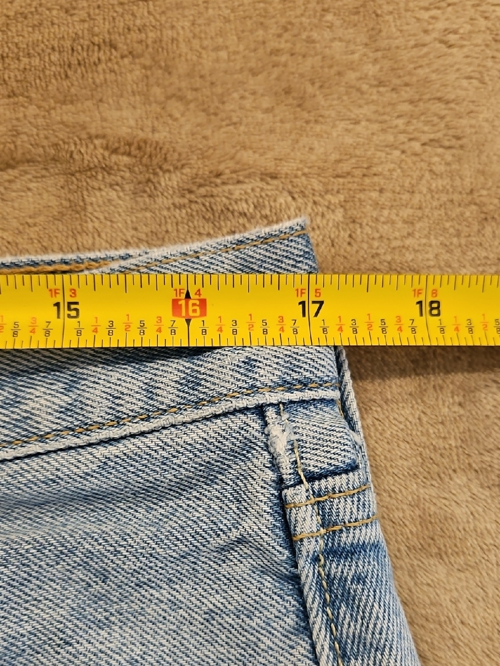 Levi's 501 Original High Rise Straight Leg Jeans Limited Edition - Picture 13 of 13